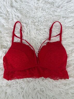 PINK Victoria’s Secret Red Lace Strappy Front Bra Size Small